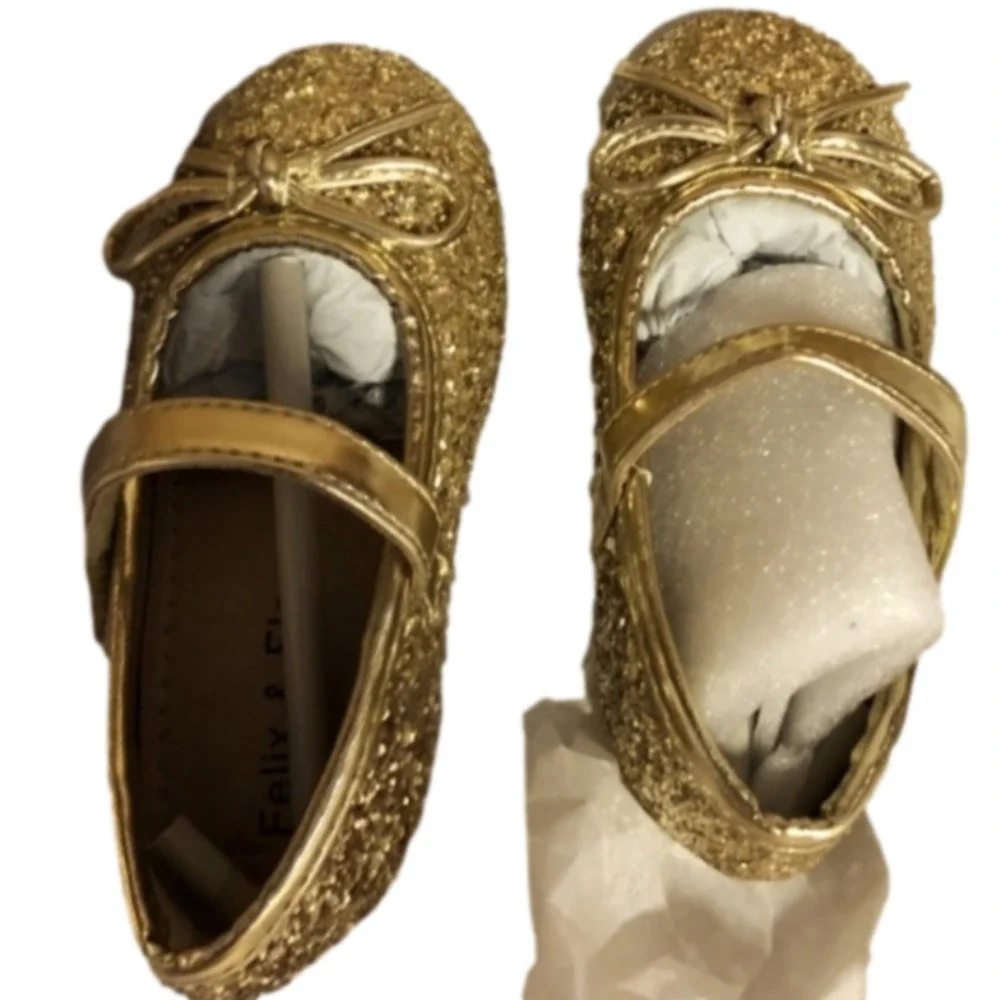 📣 Girl's Mary Jane Gold Sparkle✨ Glitter Walking Shoes Size 7.5C NWOT